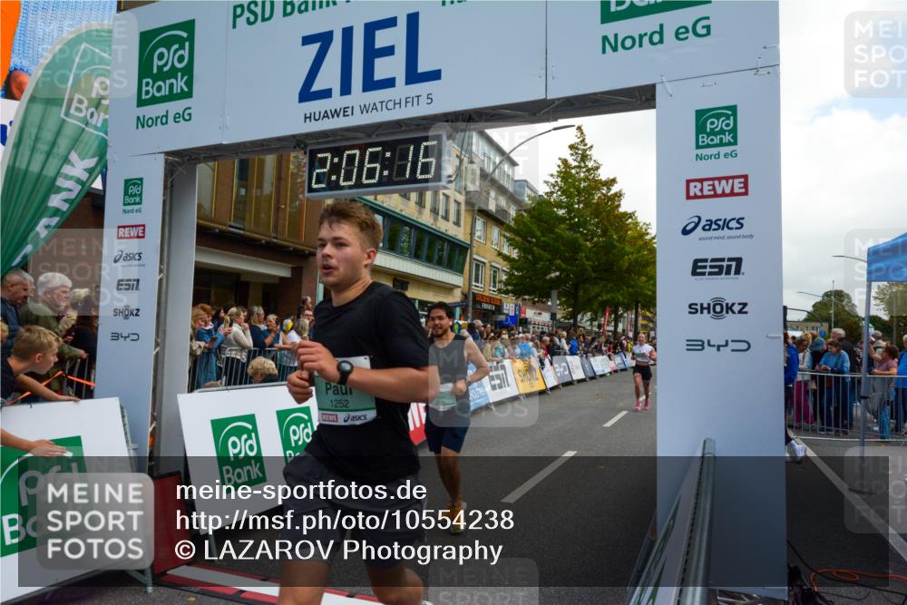 20.09.2026 - PSD Bank Halbmarathon LAZAROV Photography http://msf.ph/oto/10554238 20.09.2026 12:06:16 Ziel 1252, 1300, 1916, 1940, 2852, 4629, 4647, 4786 meine-sportfotos.de