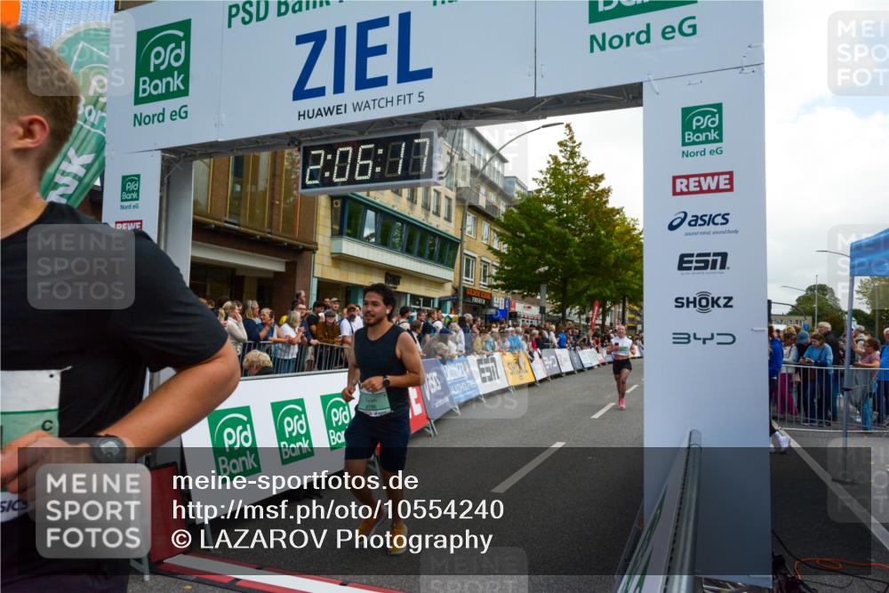 20.09.2026 - PSD Bank Halbmarathon LAZAROV Photography http://msf.ph/oto/10554240 20.09.2026 12:06:16 Ziel 1252, 1300, 1916, 1940, 2852, 4629, 4647, 4786 meine-sportfotos.de