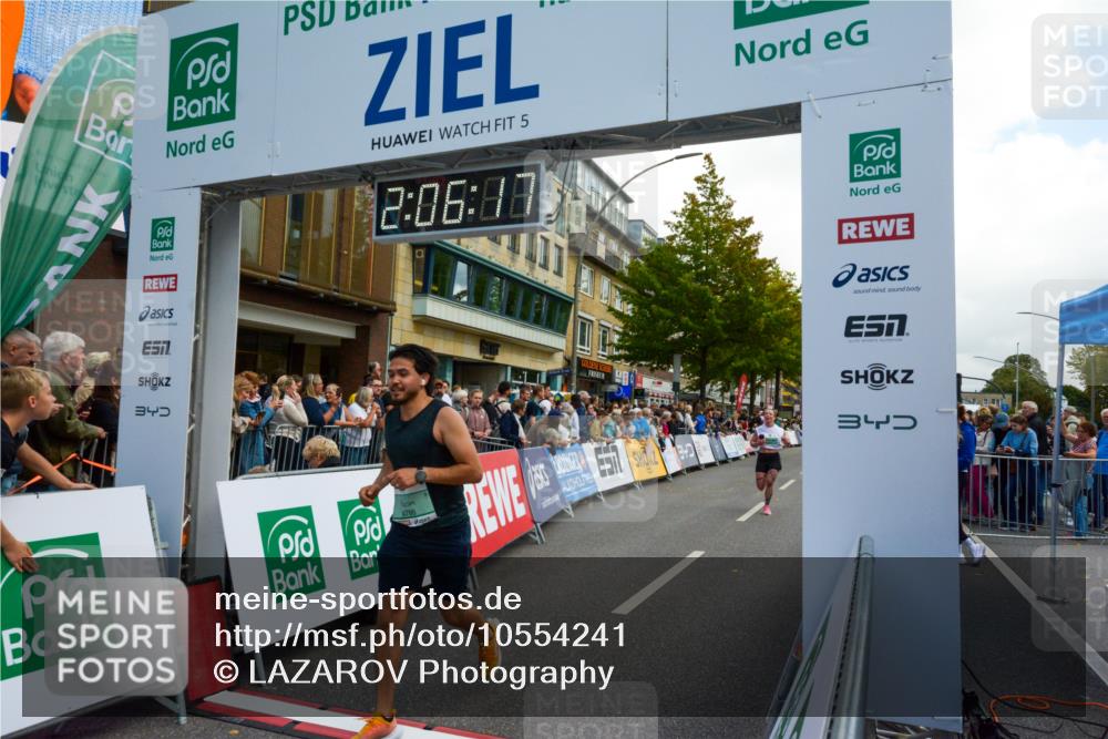 20.09.2026 - PSD Bank Halbmarathon LAZAROV Photography http://msf.ph/oto/10554241 20.09.2026 12:06:16 Ziel 1252, 1300, 1916, 1940, 2852, 4629, 4647, 4786 meine-sportfotos.de