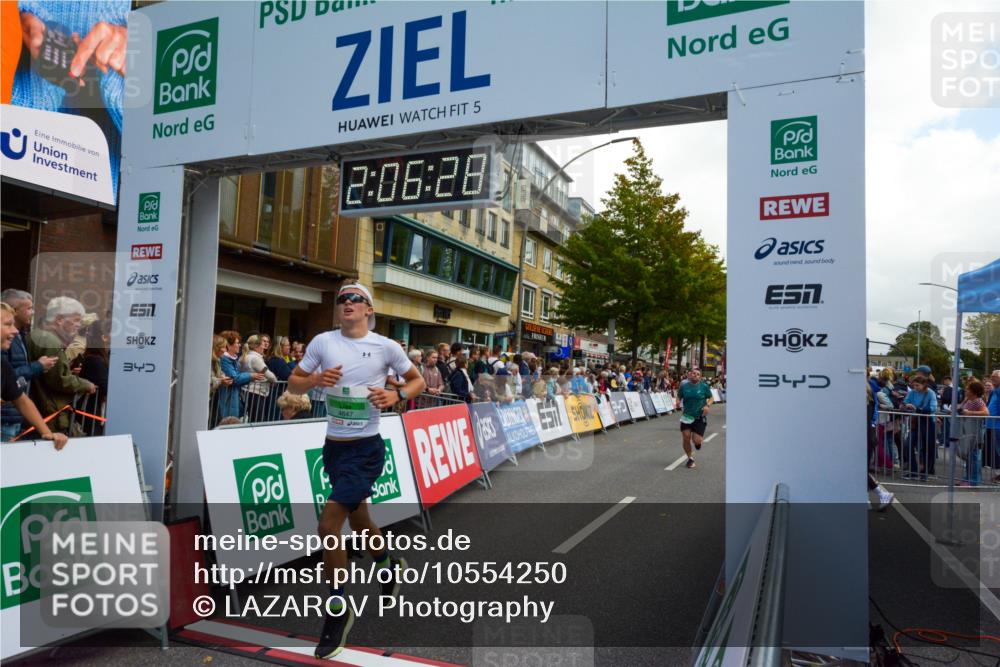 20.09.2026 - PSD Bank Halbmarathon LAZAROV Photography http://msf.ph/oto/10554250 20.09.2026 12:06:27 Ziel 2024, 2684, 4647, 4676, 4717 meine-sportfotos.de