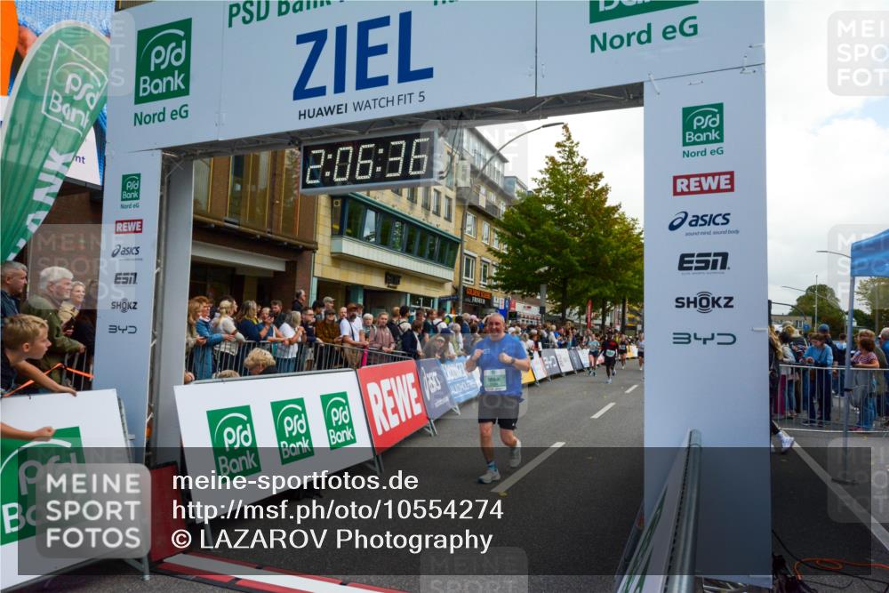 20.09.2026 - PSD Bank Halbmarathon LAZAROV Photography http://msf.ph/oto/10554274 20.09.2026 12:06:35 Ziel 1695, 2024, 2684, 2715, 2874, 3450, 4266, 4379, 4676, 4695, 4717, 4748 meine-sportfotos.de