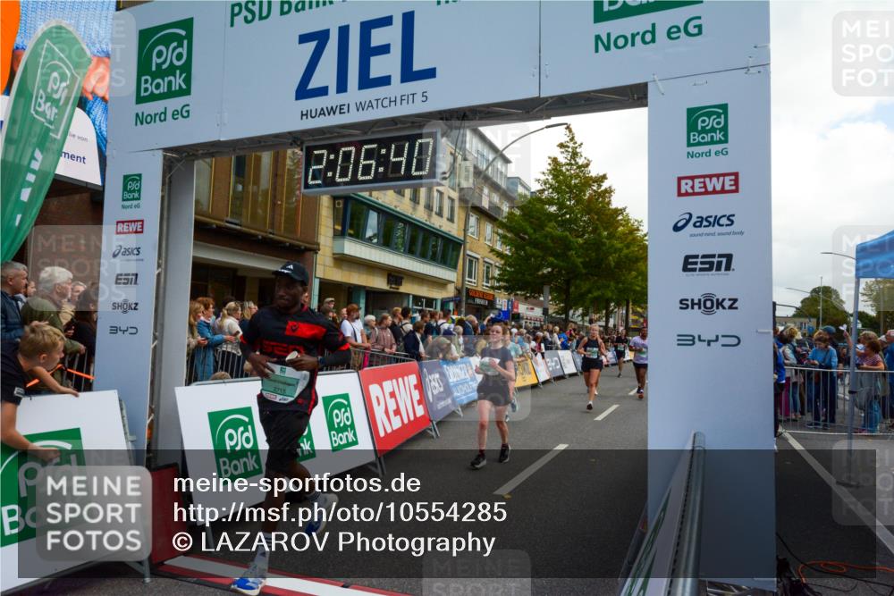 20.09.2026 - PSD Bank Halbmarathon LAZAROV Photography http://msf.ph/oto/10554285 20.09.2026 12:06:39 Ziel 1390, 1695, 2684, 2715, 2874, 3450, 4004, 4266, 4379, 4676, 4695, 4748, 4775 meine-sportfotos.de