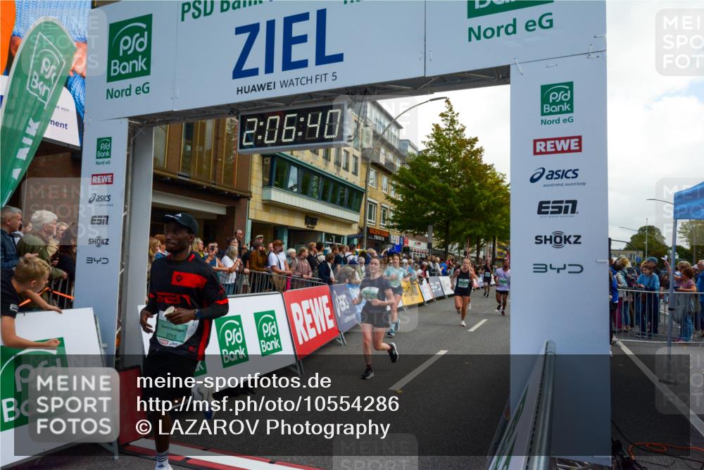 20.09.2026 - PSD Bank Halbmarathon LAZAROV Photography http://msf.ph/oto/10554286 20.09.2026 12:06:40 Ziel 1390, 1695, 2684, 2715, 2874, 3450, 4004, 4266, 4379, 4676, 4695, 4748, 4775 meine-sportfotos.de