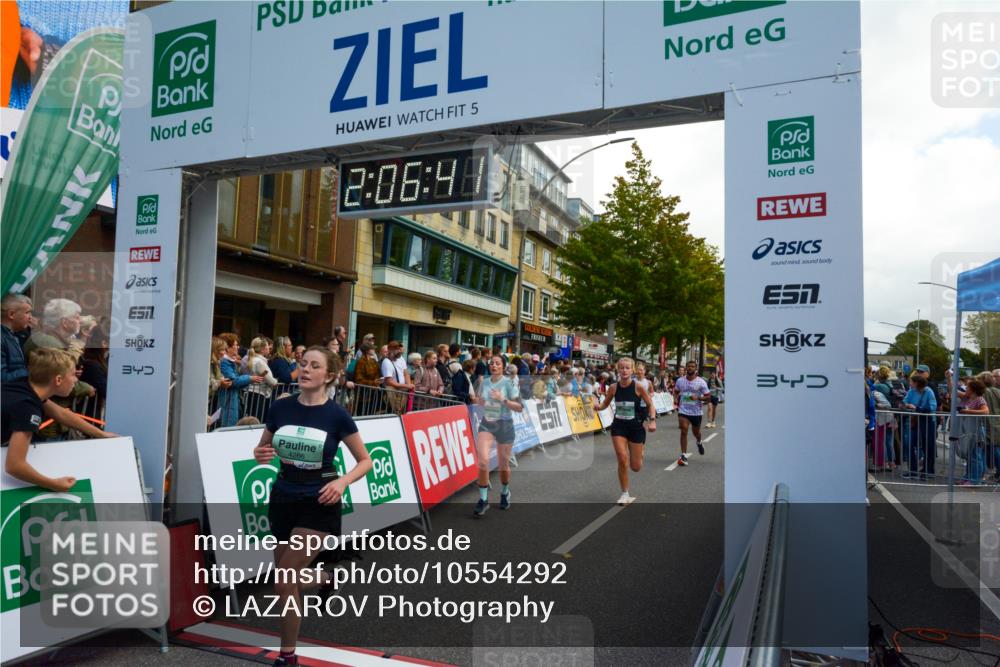 20.09.2026 - PSD Bank Halbmarathon LAZAROV Photography http://msf.ph/oto/10554292 20.09.2026 12:06:41 Ziel 1390, 1695, 2684, 2715, 2874, 3450, 4004, 4266, 4379, 4676, 4695, 4748, 4775 meine-sportfotos.de