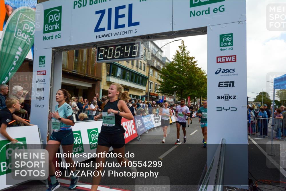 20.09.2026 - PSD Bank Halbmarathon LAZAROV Photography http://msf.ph/oto/10554299 20.09.2026 12:06:42 Ziel 1390, 1695, 2684, 2715, 2874, 3450, 4004, 4266, 4379, 4695, 4748, 4775 meine-sportfotos.de