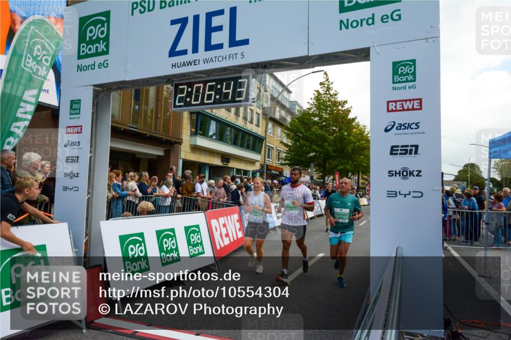20.09.2026 - PSD Bank Halbmarathon LAZAROV Photography http://msf.ph/oto/10554304 20.09.2026 12:06:43 Ziel 1177, 1390, 1695, 2715, 2874, 3450, 4004, 4266, 4379, 4695, 4748, 4775 meine-sportfotos.de