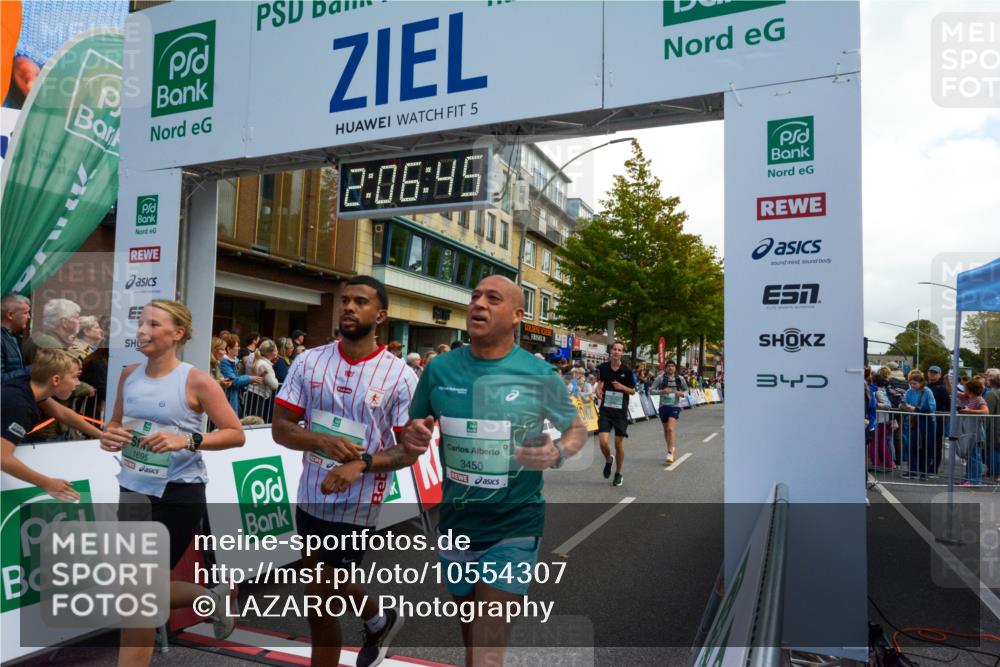 20.09.2026 - PSD Bank Halbmarathon LAZAROV Photography http://msf.ph/oto/10554307 20.09.2026 12:06:44 Ziel 1177, 1390, 1695, 2715, 2874, 3450, 4004, 4266, 4379, 4691, 4695, 4748, 4775 meine-sportfotos.de