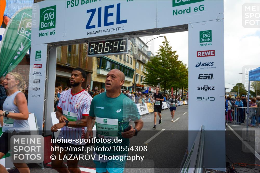 20.09.2026 - PSD Bank Halbmarathon LAZAROV Photography http://msf.ph/oto/10554308 20.09.2026 12:06:44 Ziel 1177, 1390, 1695, 2715, 2874, 3450, 4004, 4266, 4379, 4691, 4695, 4748, 4775 meine-sportfotos.de
