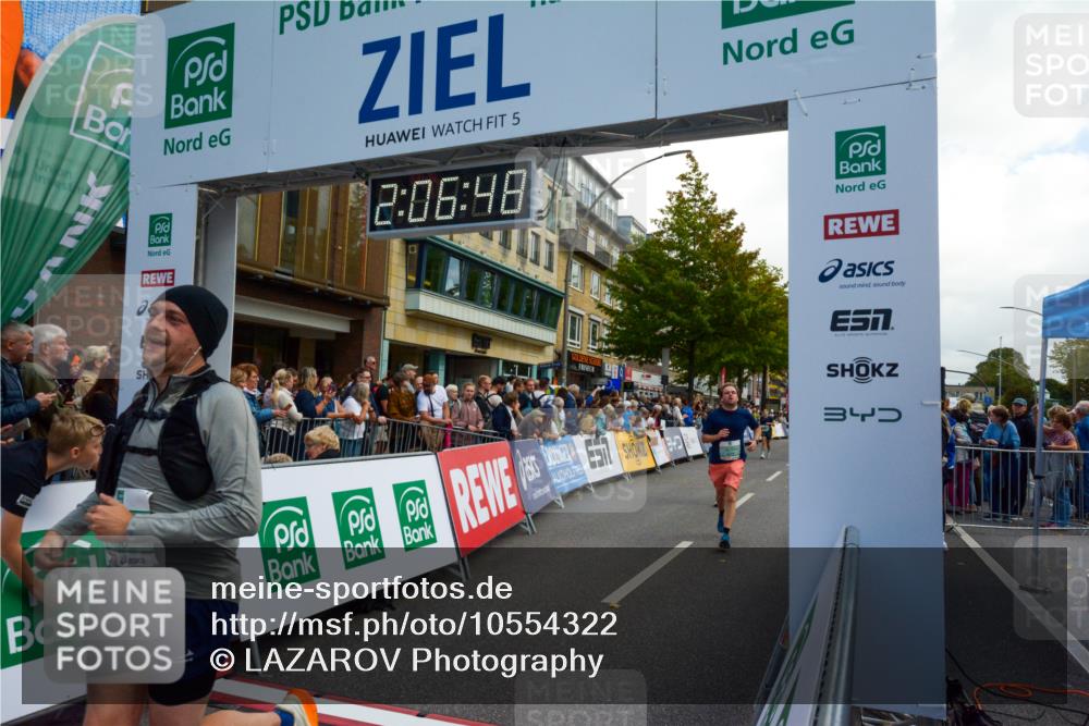 20.09.2026 - PSD Bank Halbmarathon LAZAROV Photography http://msf.ph/oto/10554322 20.09.2026 12:06:48 Ziel 1177, 1390, 1695, 2874, 3450, 4004, 4007, 4379, 4691, 4695, 4748, 4775 meine-sportfotos.de