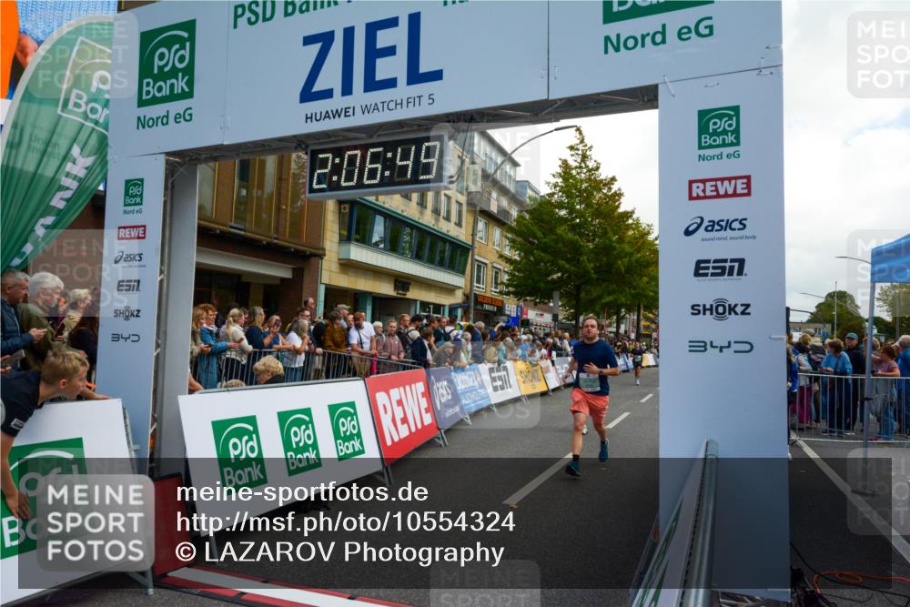 20.09.2026 - PSD Bank Halbmarathon LAZAROV Photography http://msf.ph/oto/10554324 20.09.2026 12:06:48 Ziel 1177, 1390, 1695, 2874, 3450, 4004, 4007, 4379, 4691, 4695, 4748, 4775 meine-sportfotos.de