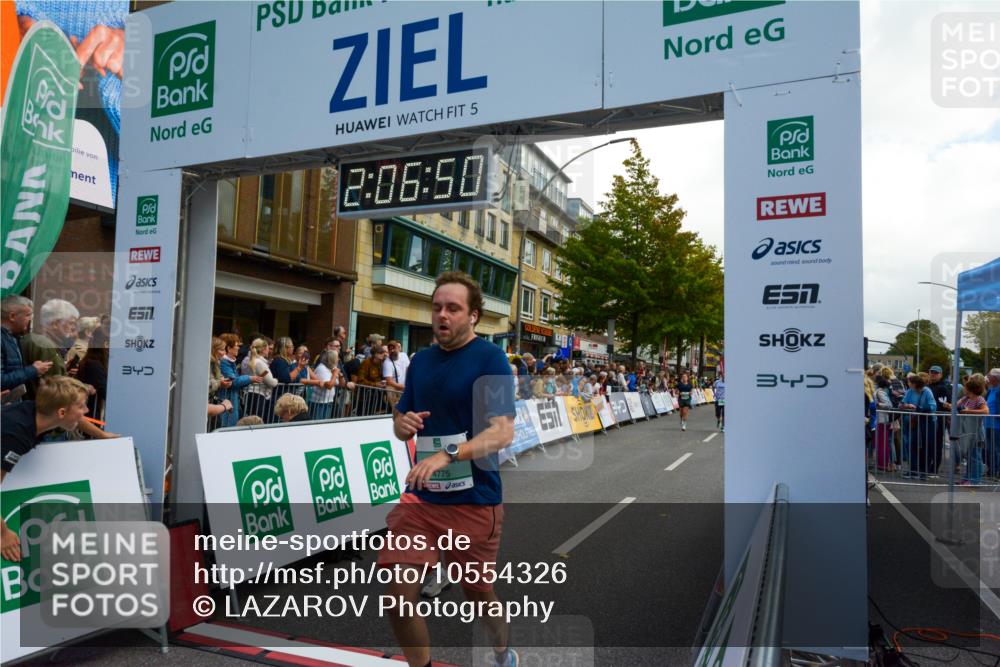 20.09.2026 - PSD Bank Halbmarathon LAZAROV Photography http://msf.ph/oto/10554326 20.09.2026 12:06:49 Ziel 1177, 1264, 1390, 1695, 3450, 4004, 4007, 4691, 4695, 4748, 4775 meine-sportfotos.de