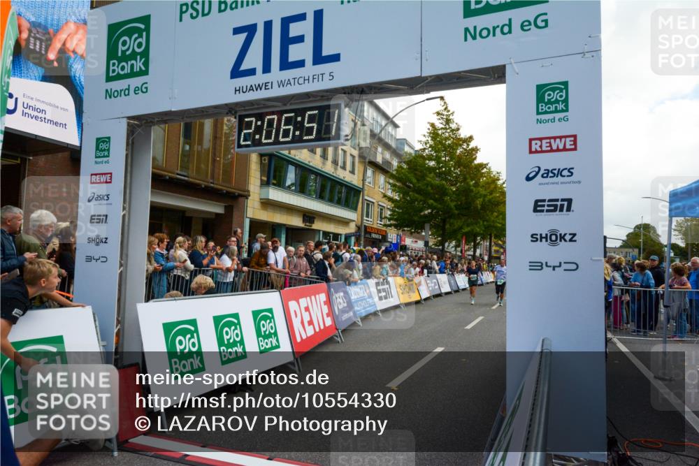 20.09.2026 - PSD Bank Halbmarathon LAZAROV Photography http://msf.ph/oto/10554330 20.09.2026 12:06:50 Ziel 1177, 1264, 1390, 1695, 3450, 4004, 4007, 4691, 4695, 4748, 4775 meine-sportfotos.de