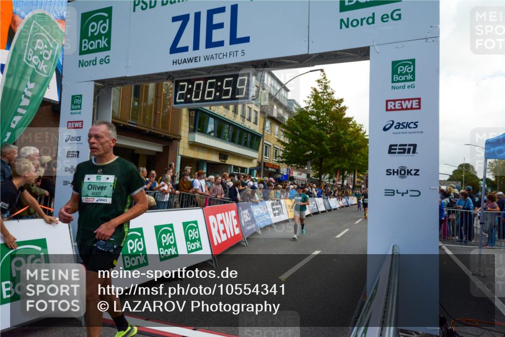 20.09.2026 - PSD Bank Halbmarathon LAZAROV Photography http://msf.ph/oto/10554341 20.09.2026 12:06:59 Ziel 1177, 1264, 1381, 2219, 3033, 3373, 4007, 4691 meine-sportfotos.de