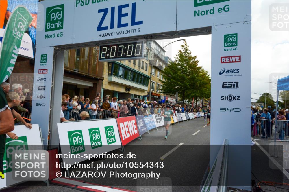 20.09.2026 - PSD Bank Halbmarathon LAZAROV Photography http://msf.ph/oto/10554343 20.09.2026 12:06:59 Ziel 1177, 1264, 1381, 2219, 3033, 3373, 4007, 4691 meine-sportfotos.de