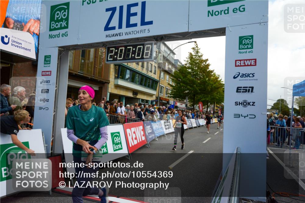 20.09.2026 - PSD Bank Halbmarathon LAZAROV Photography http://msf.ph/oto/10554369 20.09.2026 12:07:08 Ziel 1368, 1381, 2219, 3033, 3373, 3648, 4124, 4637 meine-sportfotos.de