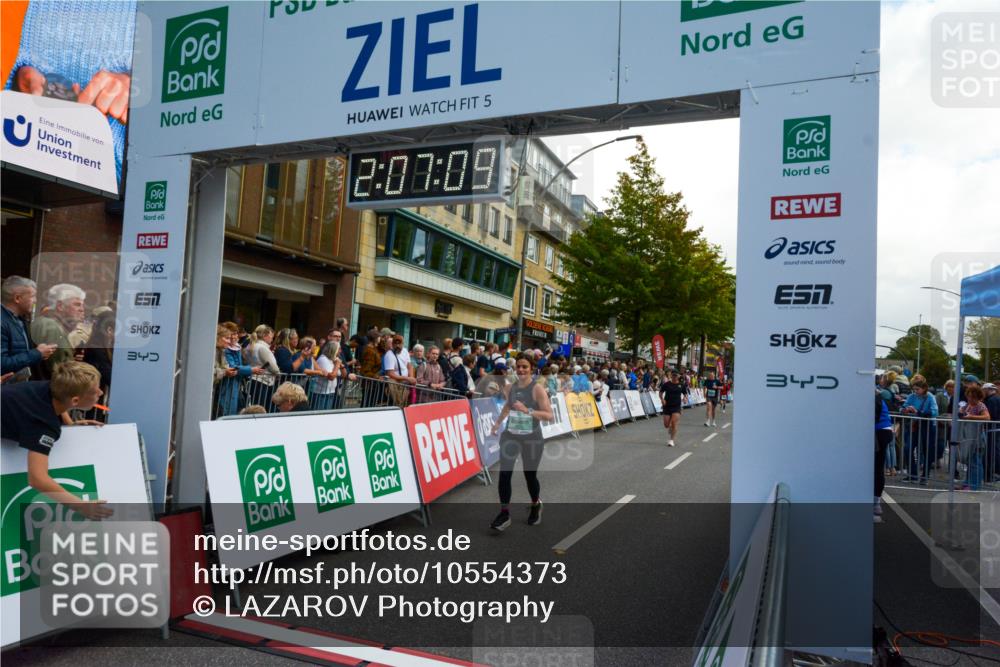 20.09.2026 - PSD Bank Halbmarathon LAZAROV Photography http://msf.ph/oto/10554373 20.09.2026 12:07:08 Ziel 1368, 1381, 2219, 3033, 3373, 3648, 4124, 4637 meine-sportfotos.de