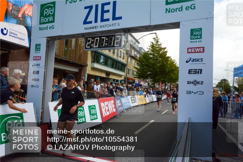 20.09.2026 - PSD Bank Halbmarathon LAZAROV Photography http://msf.ph/oto/10554381 20.09.2026 12:07:12 Ziel 1368, 1381, 1415, 3033, 3373, 3493, 3648, 4124, 4637 meine-sportfotos.de