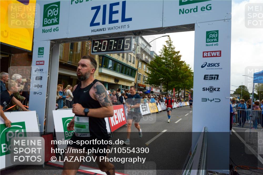 20.09.2026 - PSD Bank Halbmarathon LAZAROV Photography http://msf.ph/oto/10554390 20.09.2026 12:07:14 Ziel 1368, 1381, 1415, 3373, 3493, 3648, 4124, 4637 meine-sportfotos.de