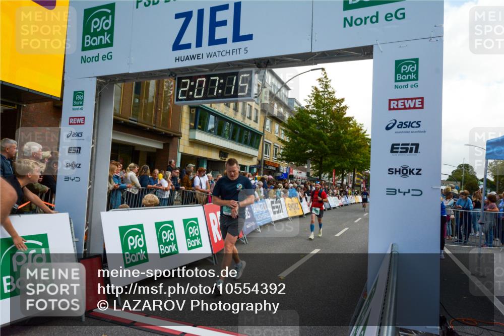 20.09.2026 - PSD Bank Halbmarathon LAZAROV Photography http://msf.ph/oto/10554392 20.09.2026 12:07:15 Ziel 1089, 1368, 1415, 3373, 3493, 3648, 4124, 4637 meine-sportfotos.de