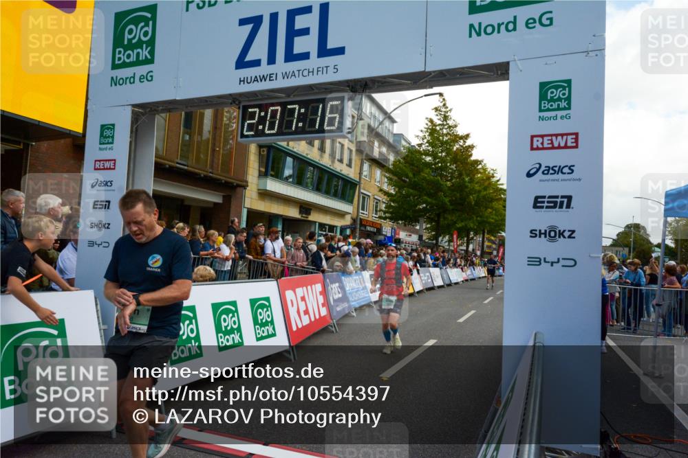 20.09.2026 - PSD Bank Halbmarathon LAZAROV Photography http://msf.ph/oto/10554397 20.09.2026 12:07:15 Ziel 1089, 1368, 1415, 3373, 3493, 3648, 4124, 4637 meine-sportfotos.de
