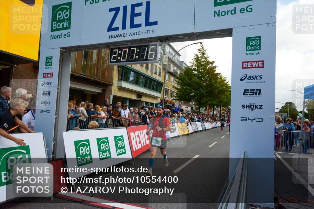 20.09.2026 - PSD Bank Halbmarathon LAZAROV Photography http://msf.ph/oto/10554400 20.09.2026 12:07:16 Ziel 1089, 1368, 1415, 2190, 3493, 3648, 4124, 4637 meine-sportfotos.de
