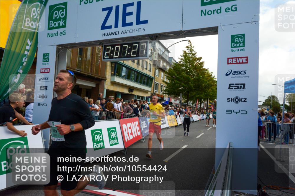 20.09.2026 - PSD Bank Halbmarathon LAZAROV Photography http://msf.ph/oto/10554424 20.09.2026 12:07:27 Ziel 1089, 1376, 1415, 1875, 2190, 2559, 2796, 3352, 3493, 3667, 4424 meine-sportfotos.de