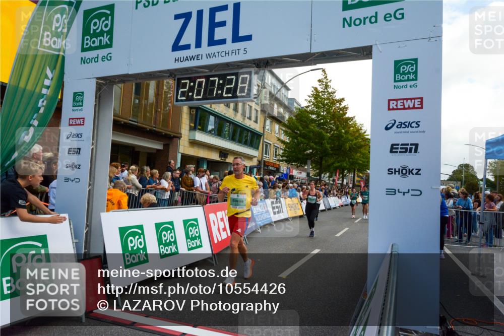 20.09.2026 - PSD Bank Halbmarathon LAZAROV Photography http://msf.ph/oto/10554426 20.09.2026 12:07:27 Ziel 1089, 1376, 1415, 1875, 2190, 2559, 2796, 3352, 3493, 3667, 4424 meine-sportfotos.de