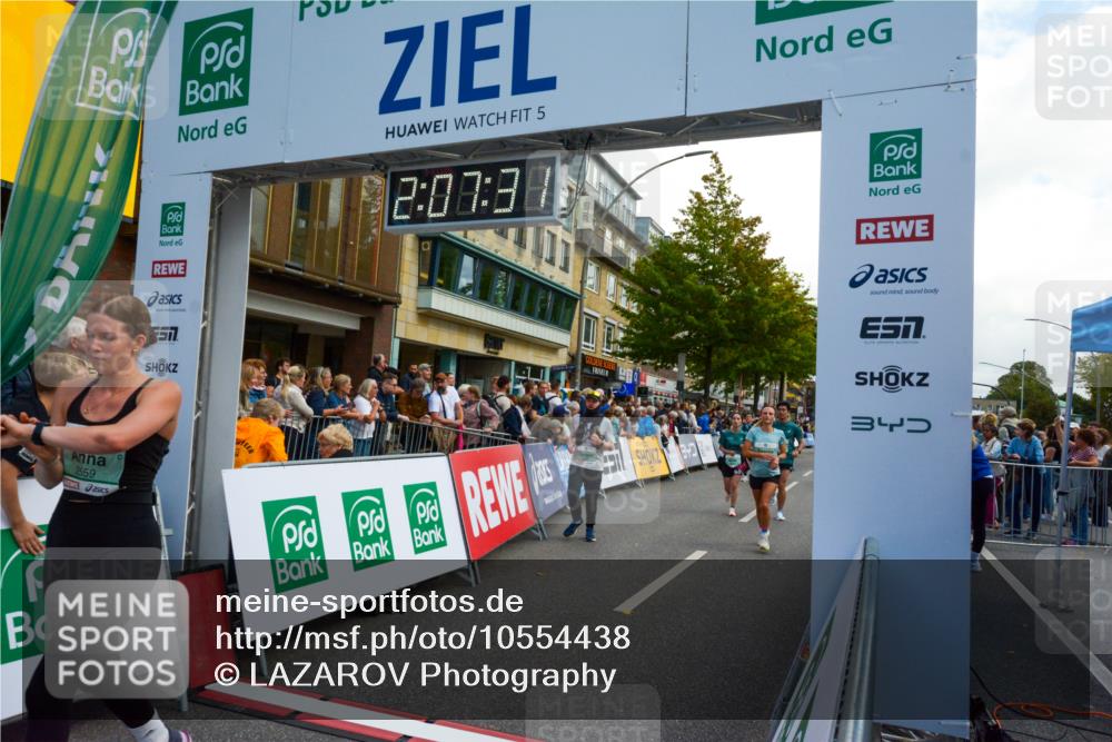 20.09.2026 - PSD Bank Halbmarathon LAZAROV Photography http://msf.ph/oto/10554438 20.09.2026 12:07:30 Ziel 1089, 1376, 1522, 1875, 2190, 2559, 2796, 3352, 3667, 4424 meine-sportfotos.de