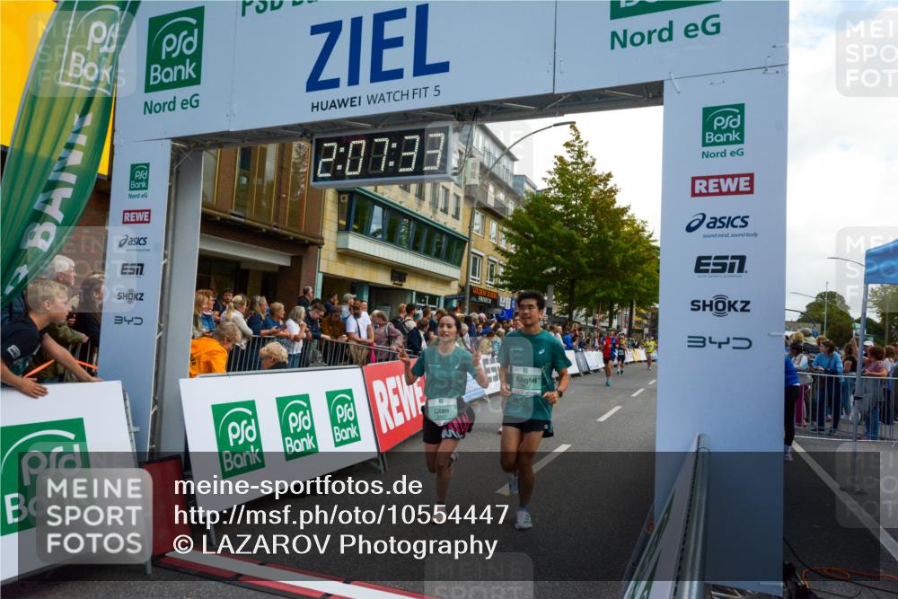 20.09.2026 - PSD Bank Halbmarathon LAZAROV Photography http://msf.ph/oto/10554447 20.09.2026 12:07:33 Ziel 1089, 1376, 1522, 1622, 1875, 1968, 2190, 2559, 2652, 2796, 3352, 3667, 4424 meine-sportfotos.de