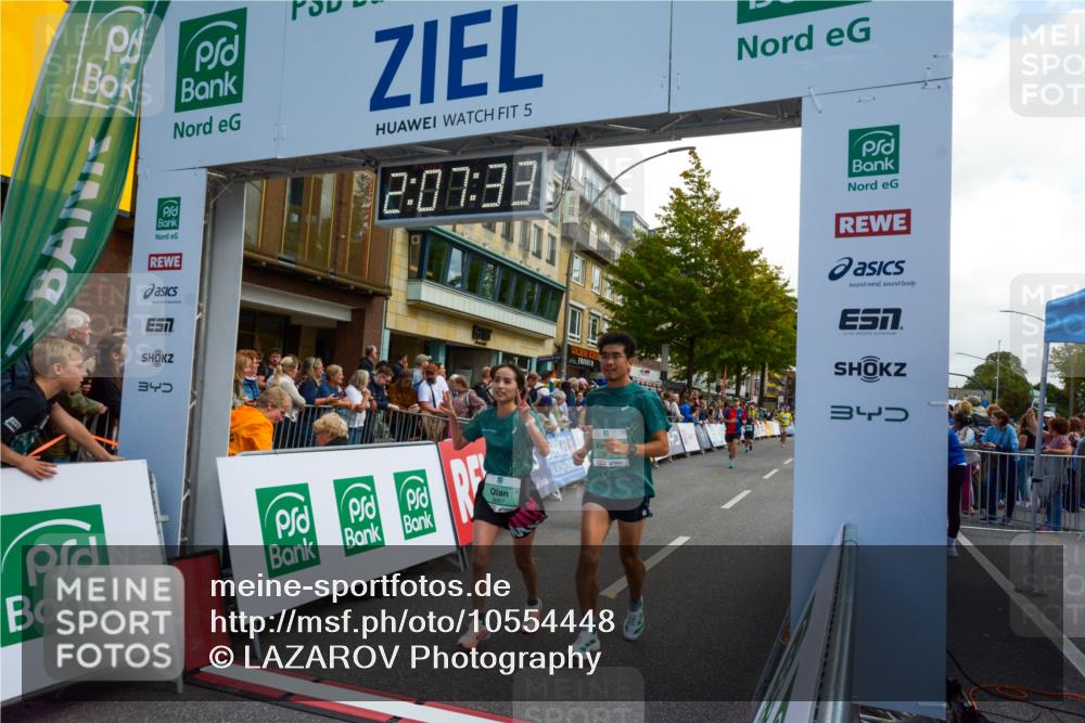 20.09.2026 - PSD Bank Halbmarathon LAZAROV Photography http://msf.ph/oto/10554448 20.09.2026 12:07:33 Ziel 1089, 1376, 1522, 1622, 1875, 1968, 2190, 2559, 2652, 2796, 3352, 3667, 4424 meine-sportfotos.de
