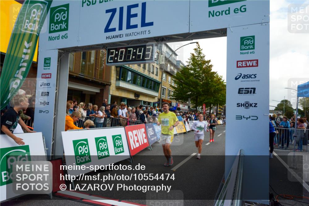 20.09.2026 - PSD Bank Halbmarathon LAZAROV Photography http://msf.ph/oto/10554474 20.09.2026 12:07:42 Ziel 1522, 1600, 1622, 1705, 1968, 2652, 3378, 4424 meine-sportfotos.de