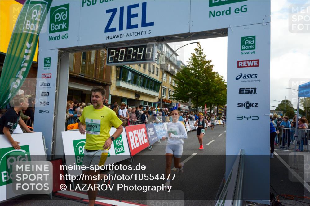 20.09.2026 - PSD Bank Halbmarathon LAZAROV Photography http://msf.ph/oto/10554477 20.09.2026 12:07:43 Ziel 1522, 1600, 1622, 1705, 1968, 2652, 3219, 3378, 4424 meine-sportfotos.de