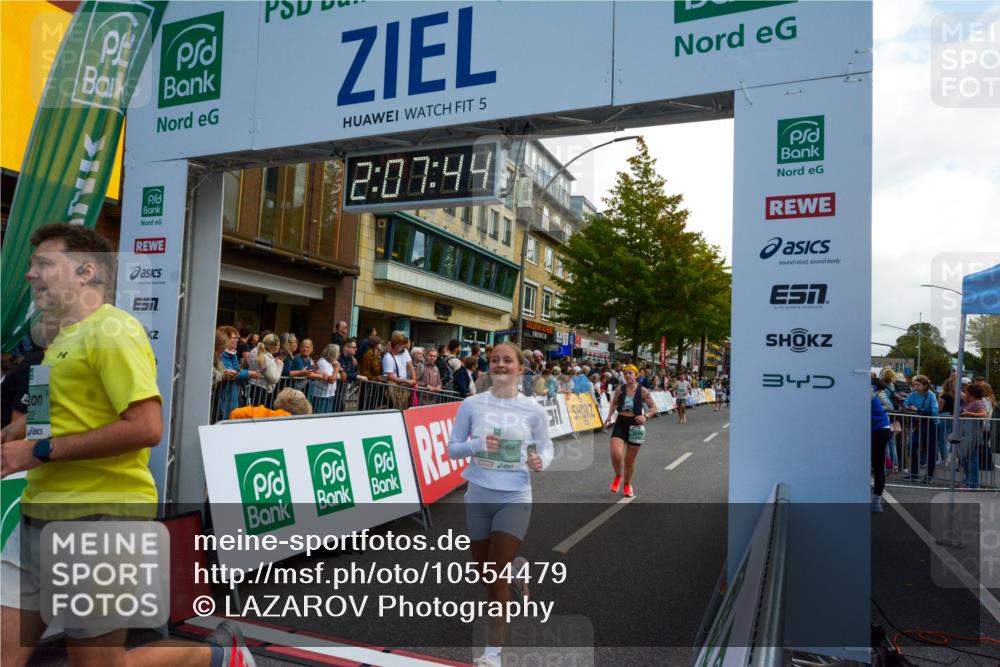 20.09.2026 - PSD Bank Halbmarathon LAZAROV Photography http://msf.ph/oto/10554479 20.09.2026 12:07:43 Ziel 1522, 1600, 1622, 1705, 1968, 2652, 3219, 3378, 4424 meine-sportfotos.de