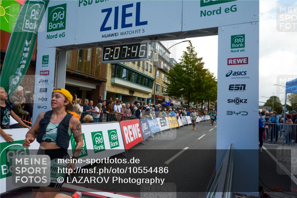 20.09.2026 - PSD Bank Halbmarathon LAZAROV Photography http://msf.ph/oto/10554486 20.09.2026 12:07:45 Ziel 1238, 1522, 1600, 1622, 1705, 1968, 2173, 2652, 3219, 3378, 4776 meine-sportfotos.de