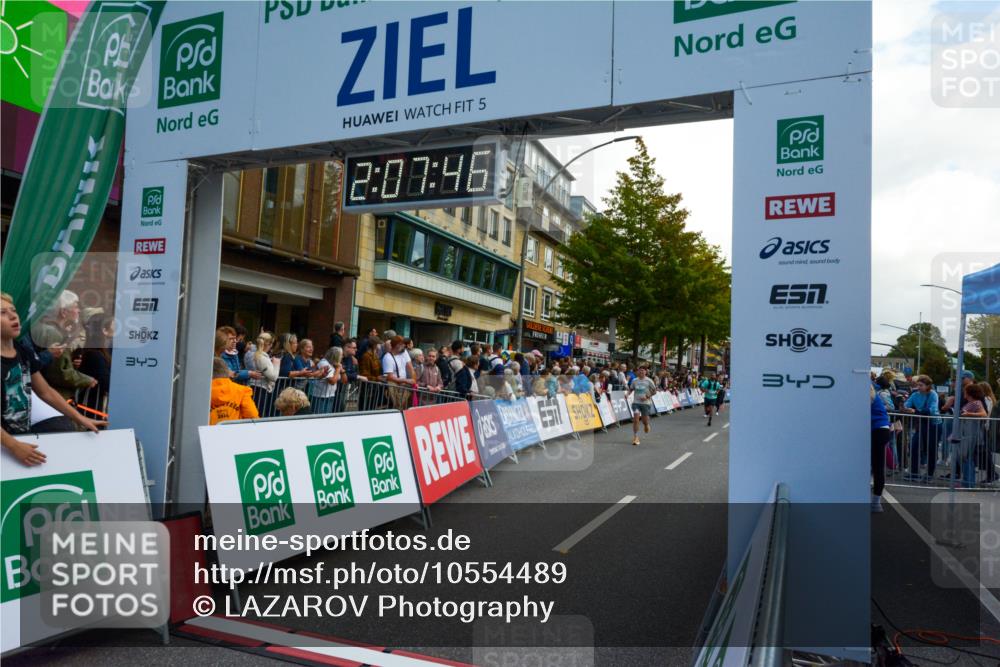 20.09.2026 - PSD Bank Halbmarathon LAZAROV Photography http://msf.ph/oto/10554489 20.09.2026 12:07:46 Ziel 1238, 1522, 1600, 1622, 1705, 1968, 2173, 2652, 3219, 3378, 4776 meine-sportfotos.de