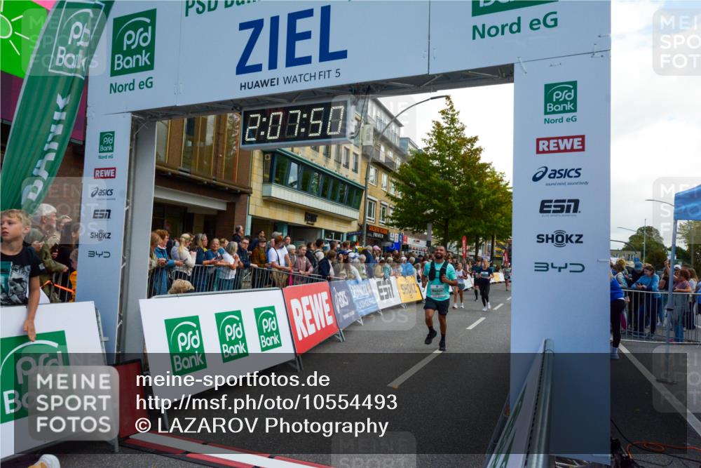 20.09.2026 - PSD Bank Halbmarathon LAZAROV Photography http://msf.ph/oto/10554493 20.09.2026 12:07:50 Ziel 1238, 1600, 1705, 1968, 2173, 2499, 3219, 3378, 3486, 3487, 4776 meine-sportfotos.de