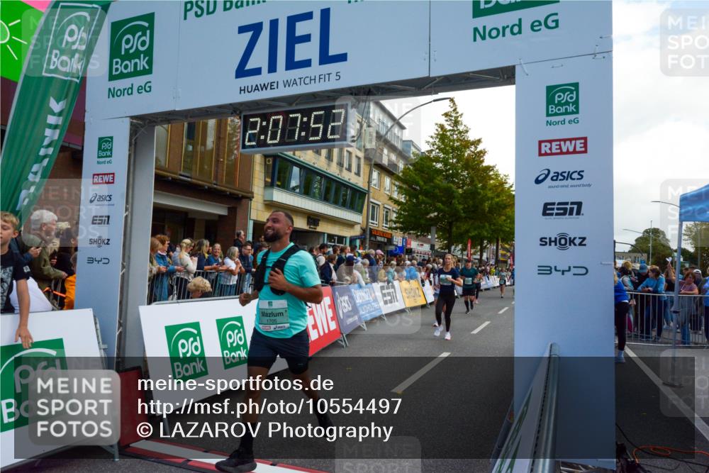 20.09.2026 - PSD Bank Halbmarathon LAZAROV Photography http://msf.ph/oto/10554497 20.09.2026 12:07:51 Ziel 1238, 1600, 1705, 1968, 2173, 2499, 3219, 3378, 3486, 3487, 4502, 4776 meine-sportfotos.de
