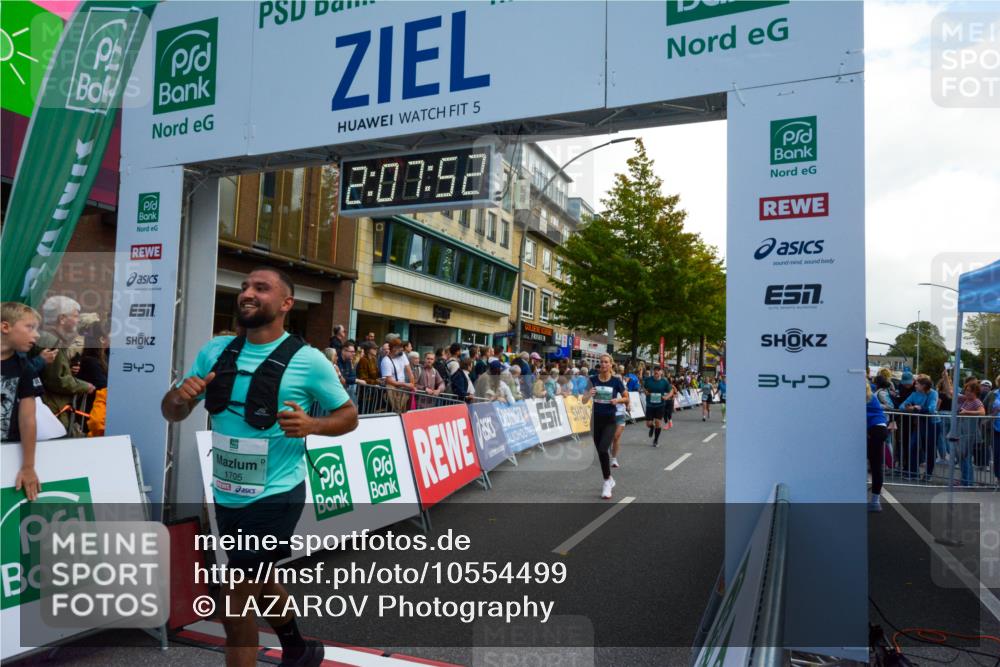 20.09.2026 - PSD Bank Halbmarathon LAZAROV Photography http://msf.ph/oto/10554499 20.09.2026 12:07:52 Ziel 1238, 1600, 1705, 2173, 2499, 3219, 3378, 3486, 3487, 4502, 4776 meine-sportfotos.de