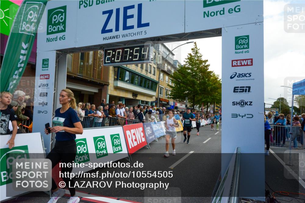 20.09.2026 - PSD Bank Halbmarathon LAZAROV Photography http://msf.ph/oto/10554505 20.09.2026 12:07:53 Ziel 1238, 1600, 1705, 2173, 2499, 3219, 3378, 3486, 3487, 4502, 4776 meine-sportfotos.de