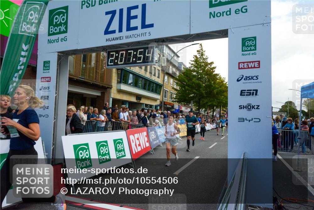 20.09.2026 - PSD Bank Halbmarathon LAZAROV Photography http://msf.ph/oto/10554506 20.09.2026 12:07:53 Ziel 1238, 1600, 1705, 2173, 2499, 3219, 3378, 3486, 3487, 4502, 4776 meine-sportfotos.de