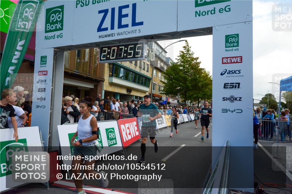 20.09.2026 - PSD Bank Halbmarathon LAZAROV Photography http://msf.ph/oto/10554512 20.09.2026 12:07:55 Ziel 1238, 1600, 1705, 2173, 2499, 3219, 3378, 3486, 3487, 4502, 4776 meine-sportfotos.de