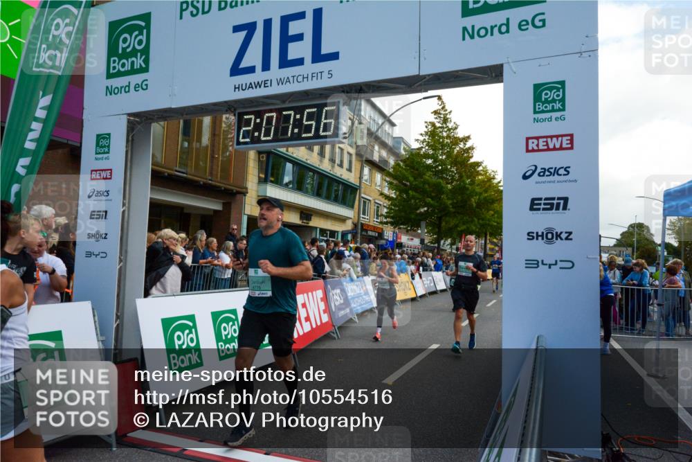 20.09.2026 - PSD Bank Halbmarathon LAZAROV Photography http://msf.ph/oto/10554516 20.09.2026 12:07:55 Ziel 1238, 1600, 1705, 2173, 2499, 3219, 3378, 3486, 3487, 4502, 4776 meine-sportfotos.de