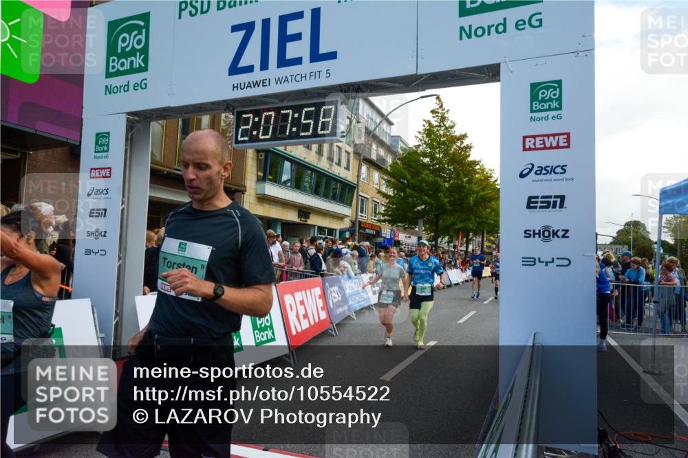 20.09.2026 - PSD Bank Halbmarathon LAZAROV Photography http://msf.ph/oto/10554522 20.09.2026 12:07:58 Ziel 1228, 1238, 1600, 1705, 2173, 2499, 3128, 3130, 3219, 3466, 3486, 3487, 4502, 4776 meine-sportfotos.de