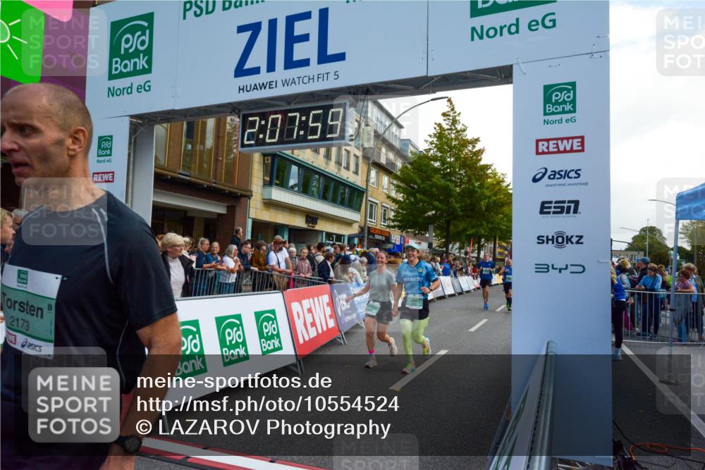 20.09.2026 - PSD Bank Halbmarathon LAZAROV Photography http://msf.ph/oto/10554524 20.09.2026 12:07:58 Ziel 1228, 1238, 1600, 1705, 2173, 2499, 3128, 3130, 3219, 3466, 3486, 3487, 4502, 4776 meine-sportfotos.de
