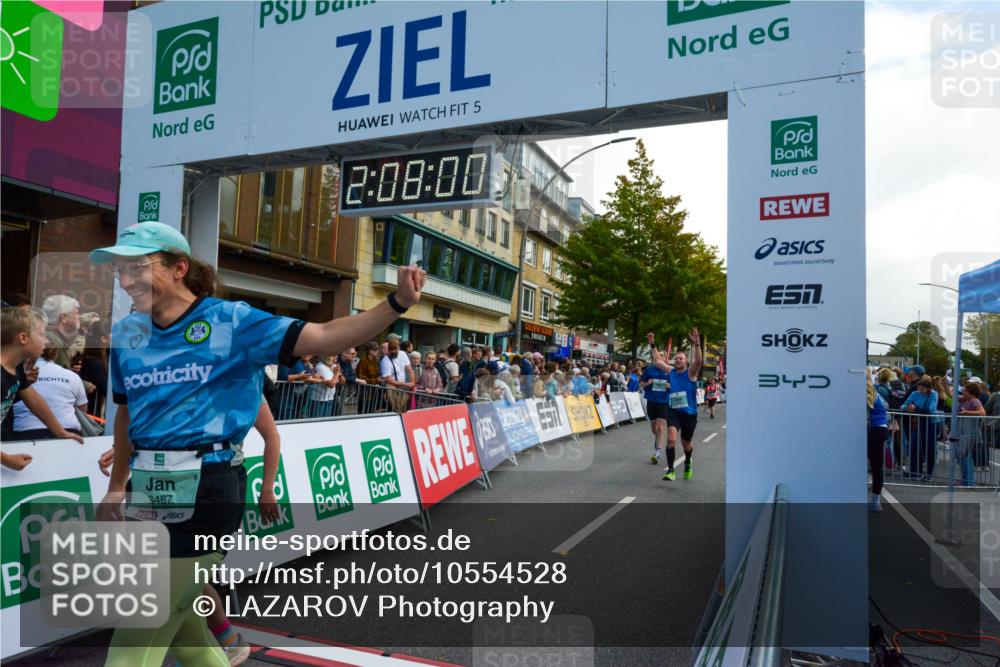 20.09.2026 - PSD Bank Halbmarathon LAZAROV Photography http://msf.ph/oto/10554528 20.09.2026 12:08:00 Ziel 1228, 1238, 2173, 2499, 2875, 3128, 3130, 3219, 3466, 3486, 3487, 4502, 4776 meine-sportfotos.de