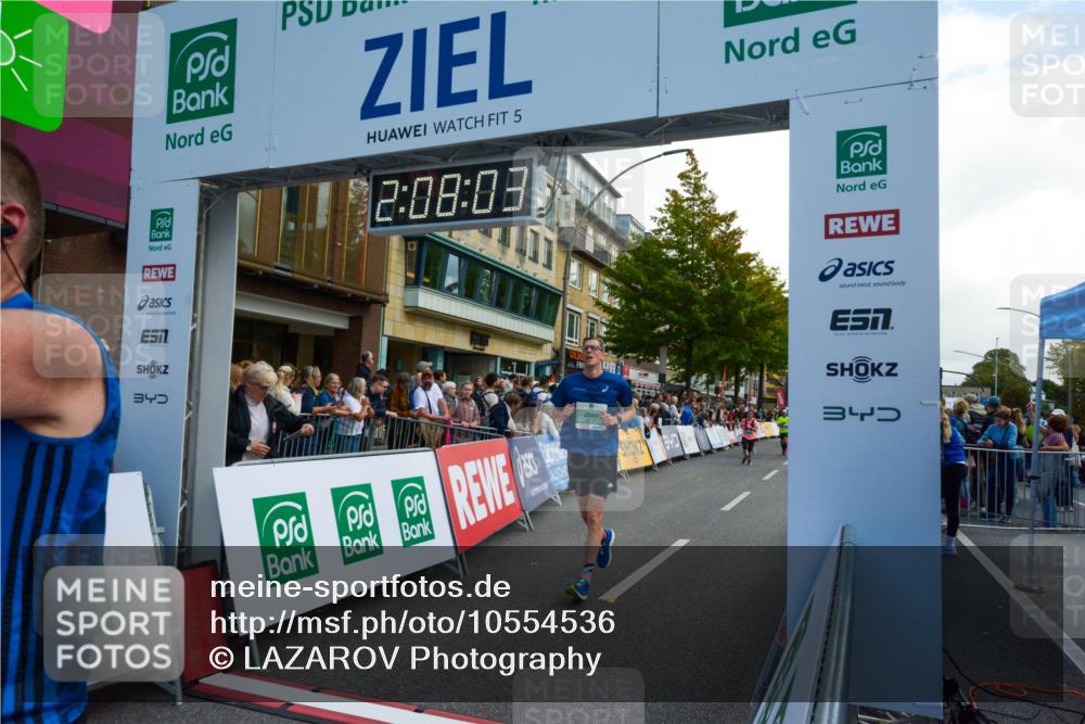 20.09.2026 - PSD Bank Halbmarathon LAZAROV Photography http://msf.ph/oto/10554536 20.09.2026 12:08:02 Ziel 1228, 1238, 1886, 2173, 2499, 2875, 2970, 3128, 3130, 3466, 3486, 3487, 3753, 4502, 4776 meine-sportfotos.de