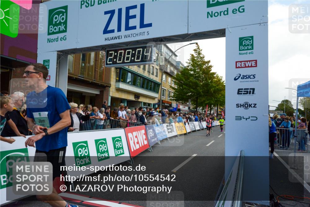 20.09.2026 - PSD Bank Halbmarathon LAZAROV Photography http://msf.ph/oto/10554542 20.09.2026 12:08:03 Ziel 1228, 1238, 1886, 2173, 2499, 2875, 2970, 3128, 3130, 3466, 3486, 3487, 3753, 4502 meine-sportfotos.de