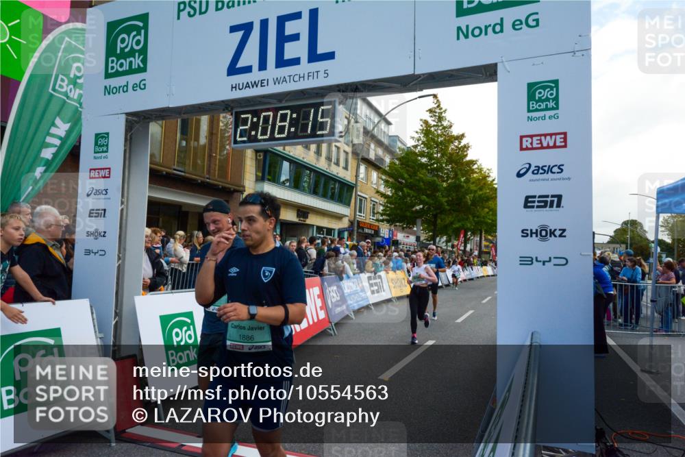 20.09.2026 - PSD Bank Halbmarathon LAZAROV Photography http://msf.ph/oto/10554563 20.09.2026 12:08:14 Ziel 1228, 1886, 2298, 2340, 2875, 2905, 2970, 3128, 3130, 3466, 3753 meine-sportfotos.de