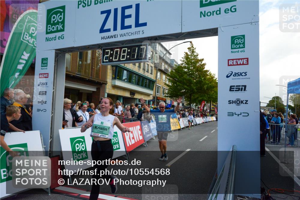 20.09.2026 - PSD Bank Halbmarathon LAZAROV Photography http://msf.ph/oto/10554568 20.09.2026 12:08:16 Ziel 1886, 2298, 2340, 2875, 2905, 2970, 3128, 3130, 3466, 3753 meine-sportfotos.de