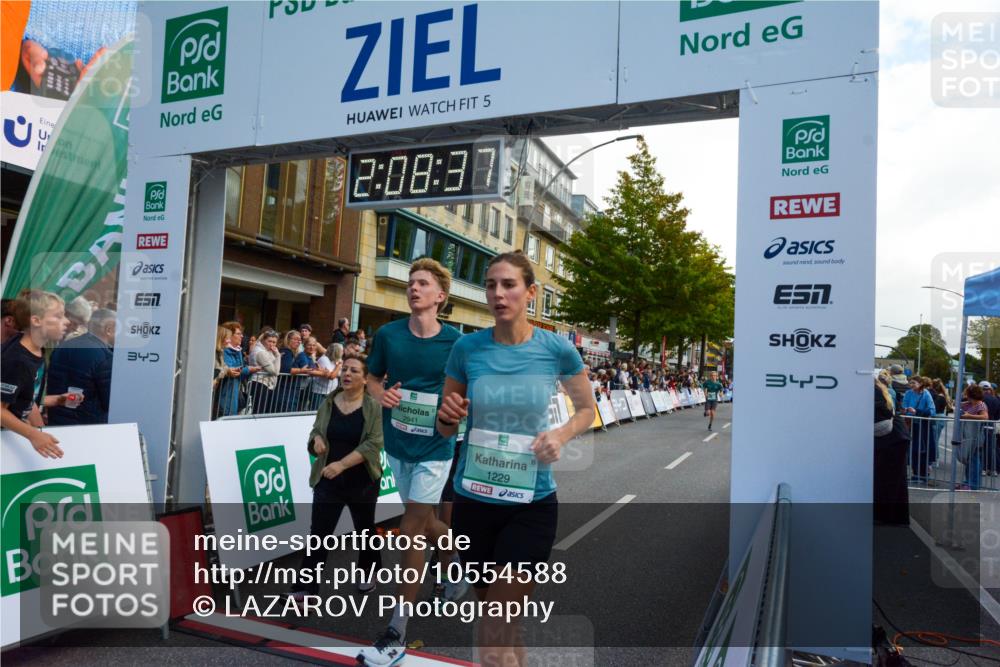 20.09.2026 - PSD Bank Halbmarathon LAZAROV Photography http://msf.ph/oto/10554588 20.09.2026 12:08:36 Ziel 1229, 2478, 2522, 2941, 4613 meine-sportfotos.de